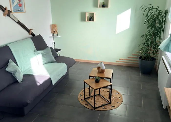 Prix Malin Joli T2 En Rdc 公寓 *